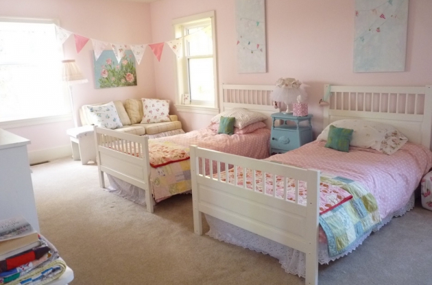 Фото: комната для двоих детей в стиле шебби-шик